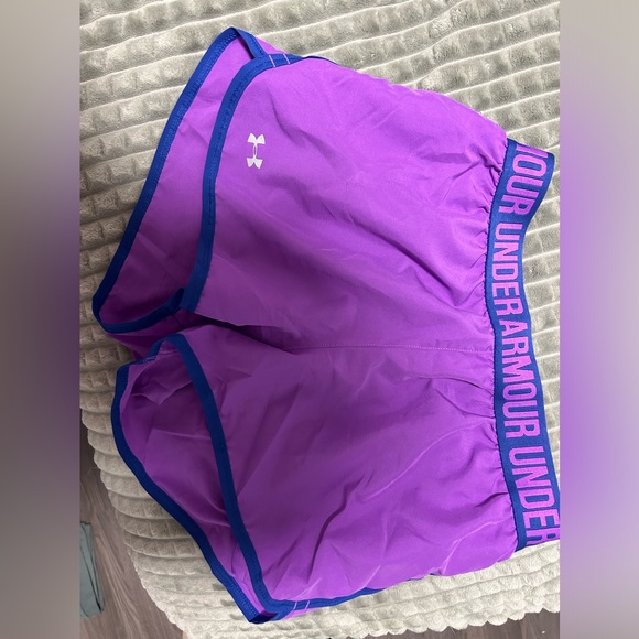 Under armour lined shorts - Picture 1 of 1